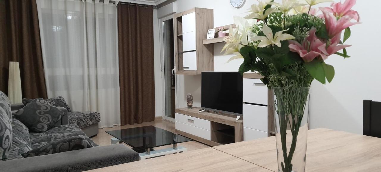Apartamento Torrevieja Eksteriør billede